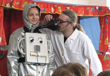 O POROUCHANÉM ROBOTOVI O POROUCHANÉM ROBOTOVI